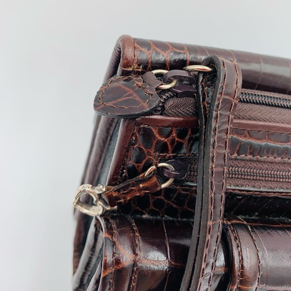 BRIGHTON✨Vintage Chestnut Croc Embossed Leather Organizer Crossbody - Picture 4 of 14